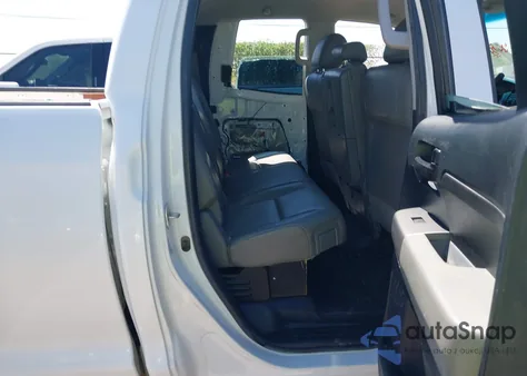 2012 Toyota Tundra Grade 5.7L V8 из США, поврежденный, VIN 5TFCY5F12CX012911